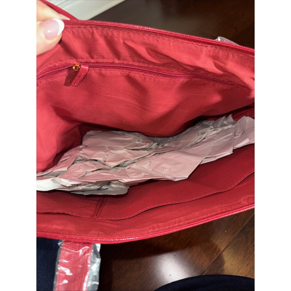 JOY Luxe Leather Lizard-Embossed City Collection Book Tote RED - Picture 4 of 5